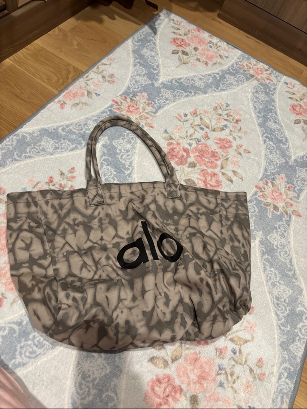 NWT alo tote bag